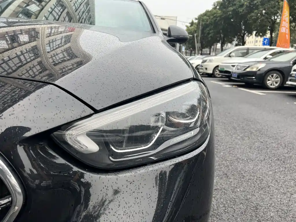 Mercedes-Benz C-Class 2023 — фото 16