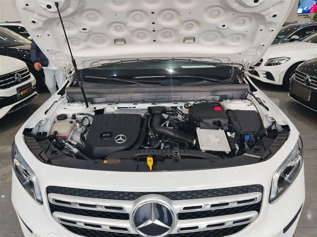 Mercedes-Benz GLB 2020 — фото 16
