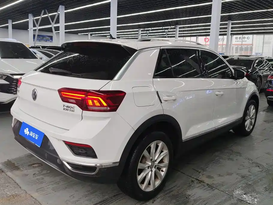 Volkswagen T-Roc 2019