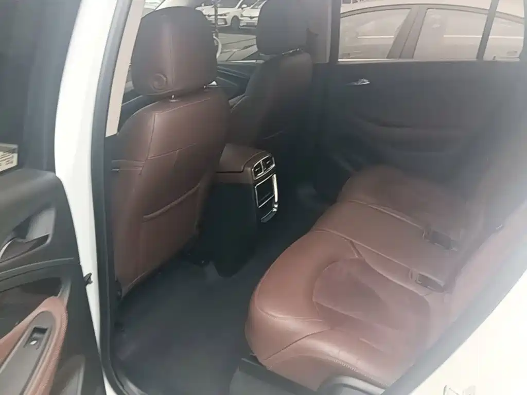Buick Envision Plus 2016 — фото 17