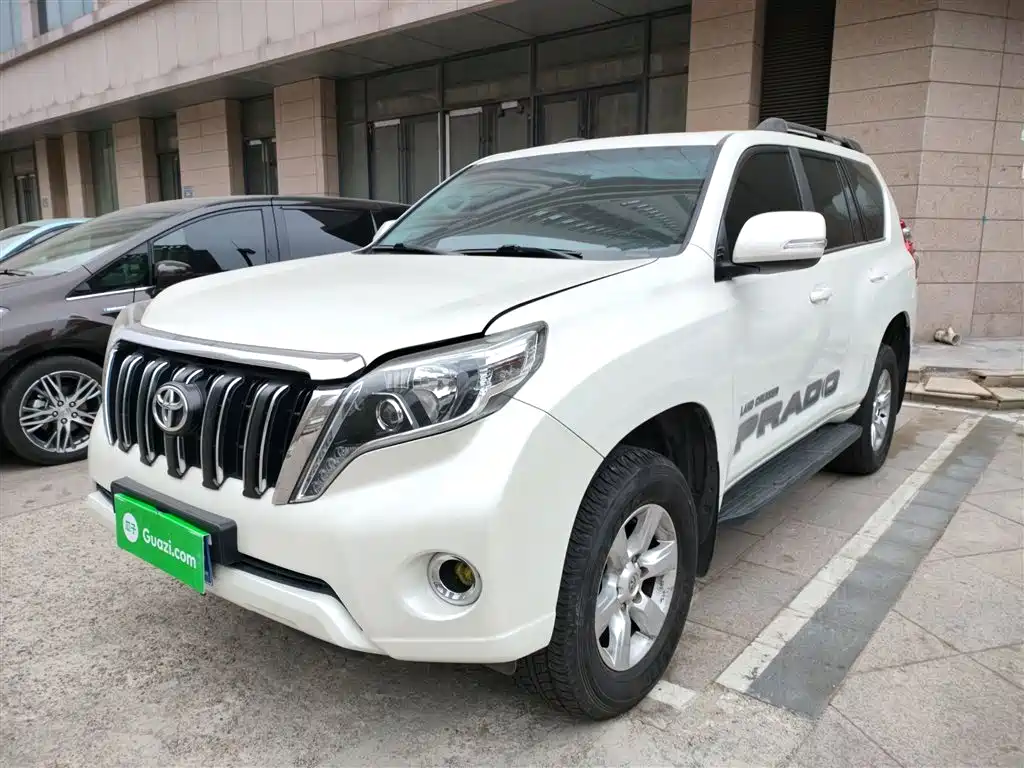 Toyota Prado 2015