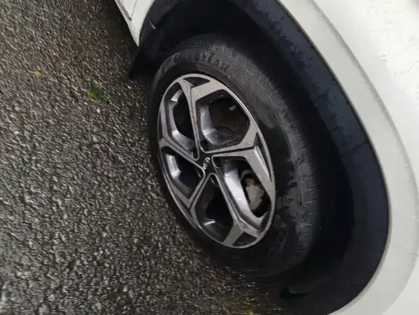 Geely Xingyue L 2024