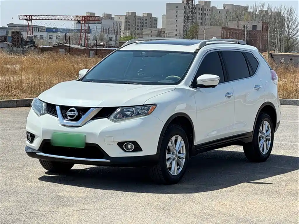 Nissan X-Trail 2016 — фото 1