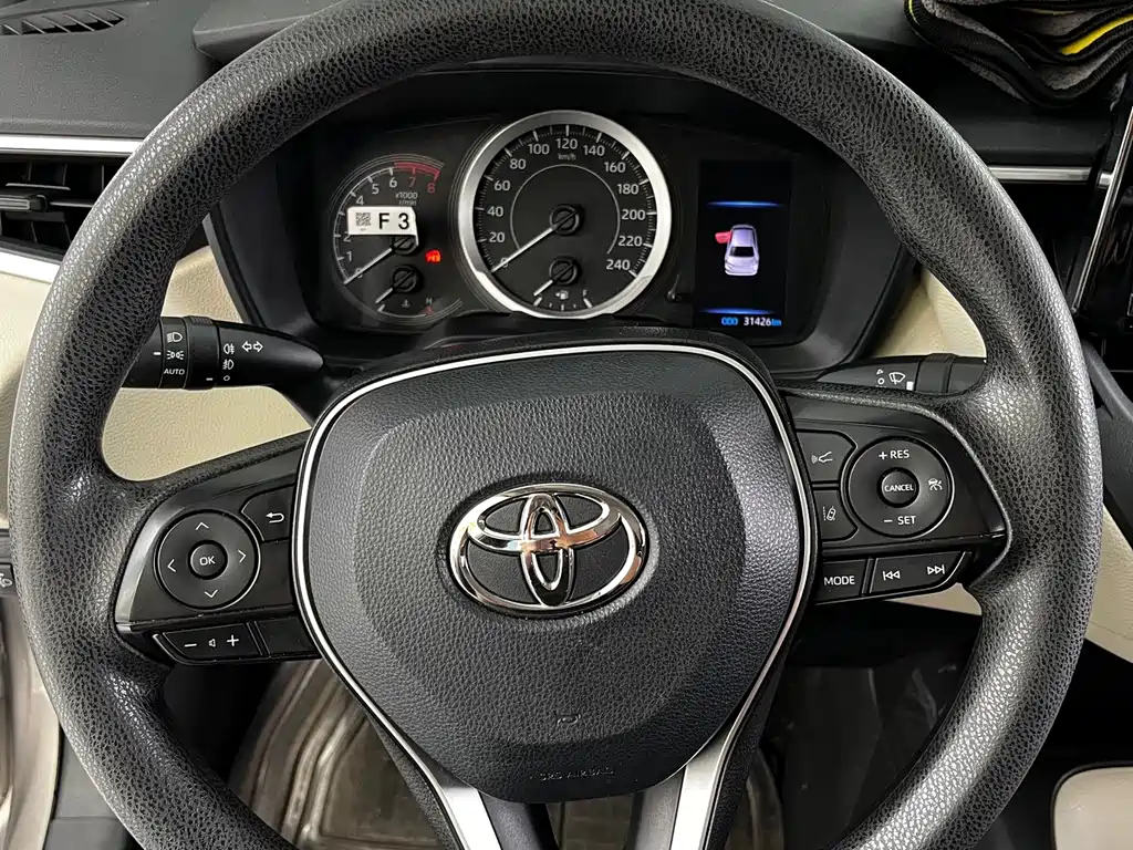 Toyota Corolla 2020 — фото 13