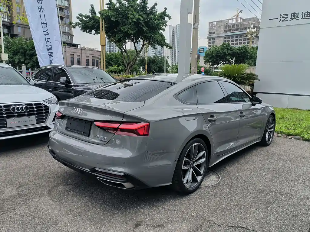 Audi A5 2021 — фото 10