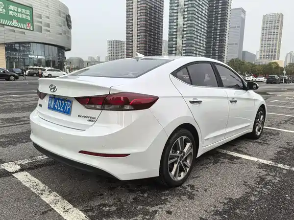 Hyundai Celesta 2016