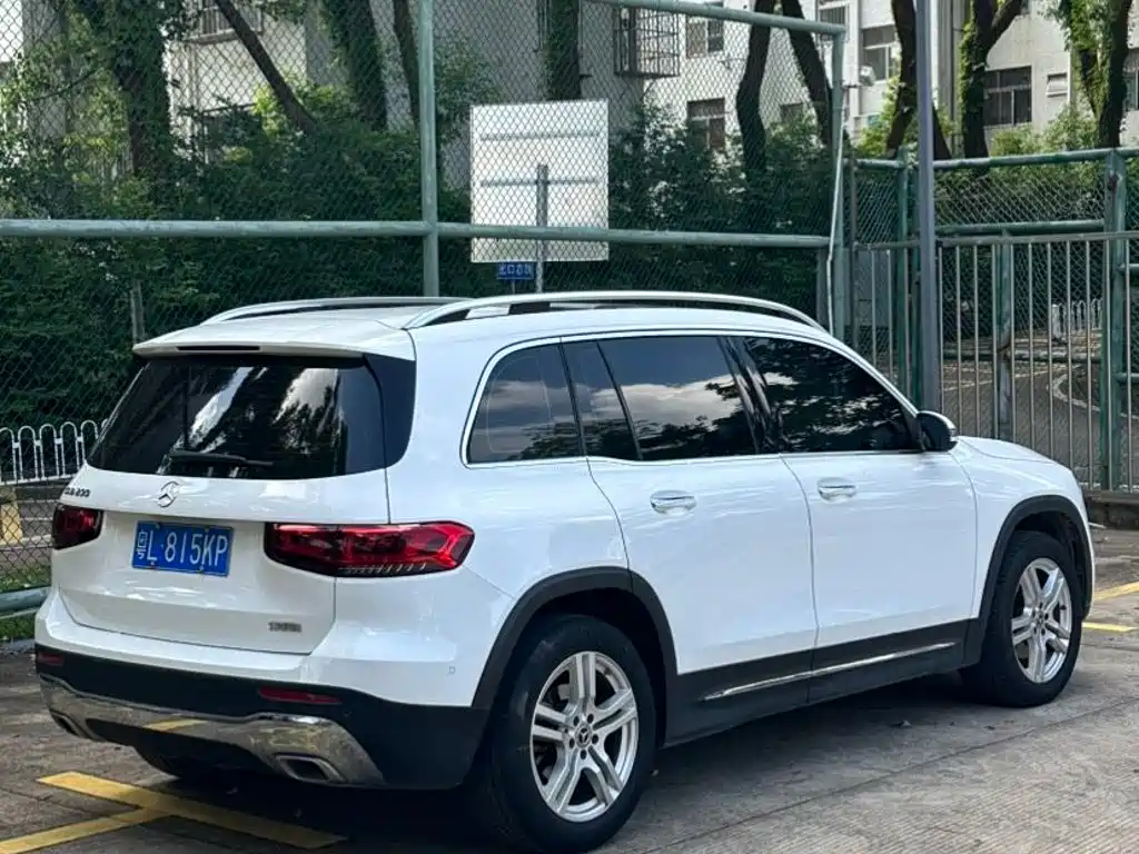 Mercedes-Benz GLB 2022