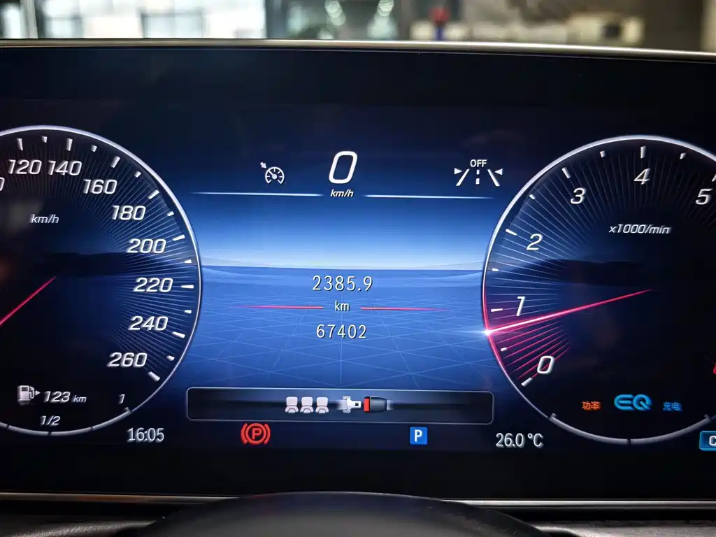 Mercedes-Benz C-Class 2022 — фото 14