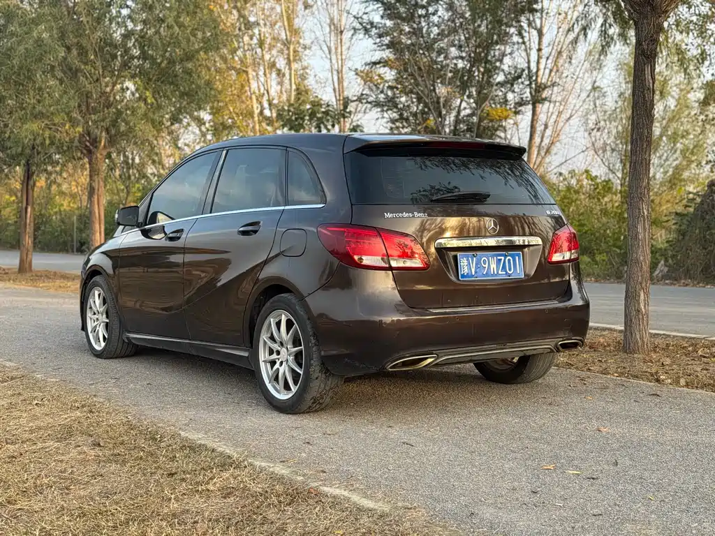 Mercedes-Benz B-Class 2015 — фото 7