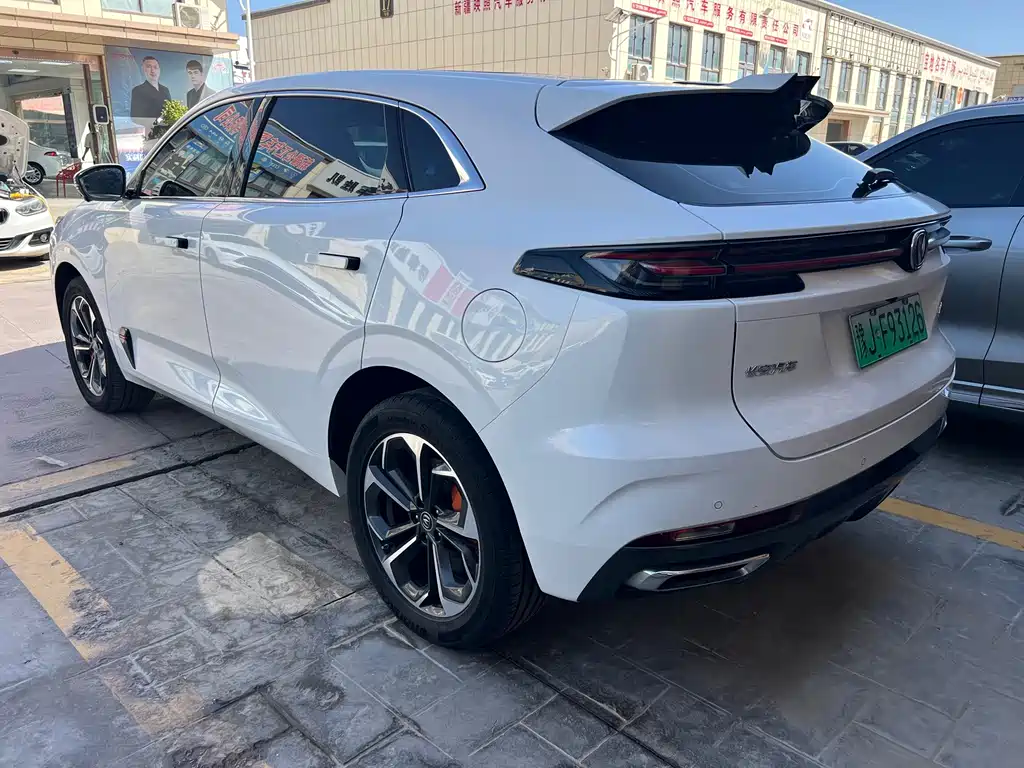 Changan UNI-K Smart Electronic Idd 2022 — фото 9