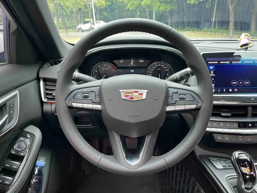 Cadillac CT5 2023 — фото 15