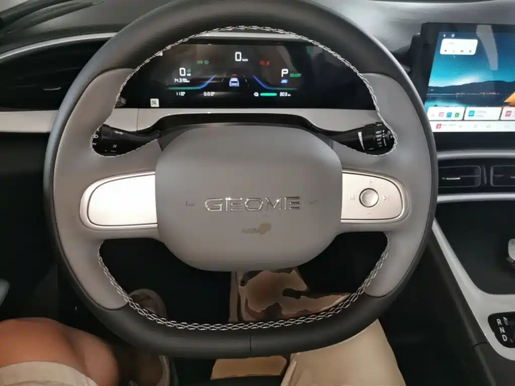 Geely Galaxy Starwish 2026 — фото 11