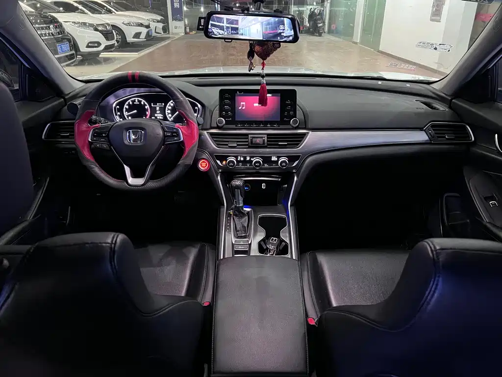 Honda Accord 2020 — фото 9