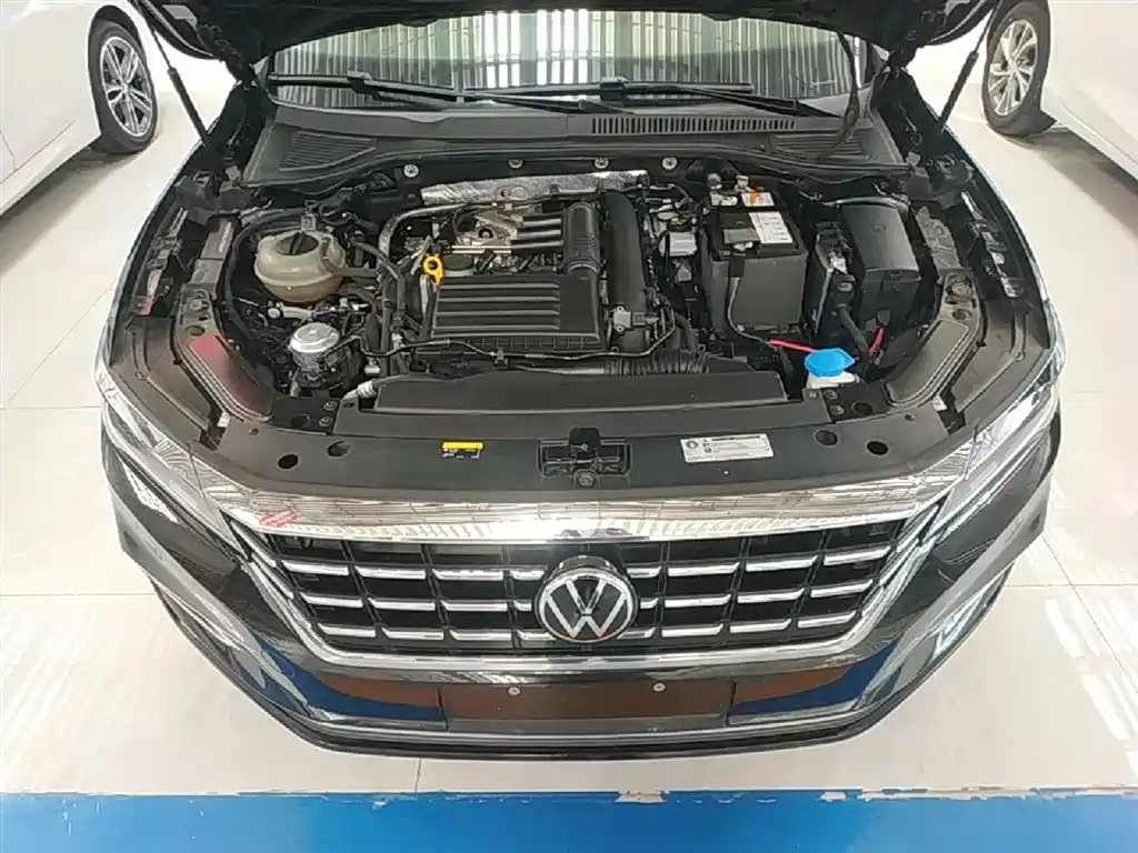 Volkswagen Passat 2021 — фото 20