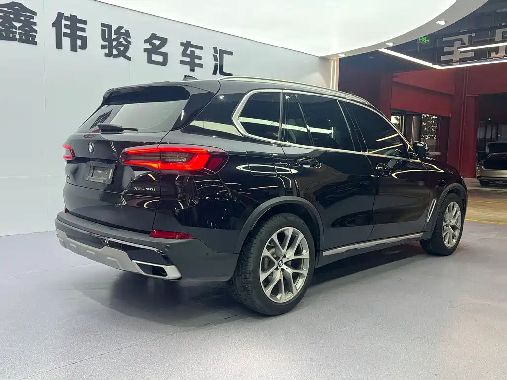 BMW X5 2020 — фото 15