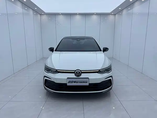 Volkswagen Golf 2022