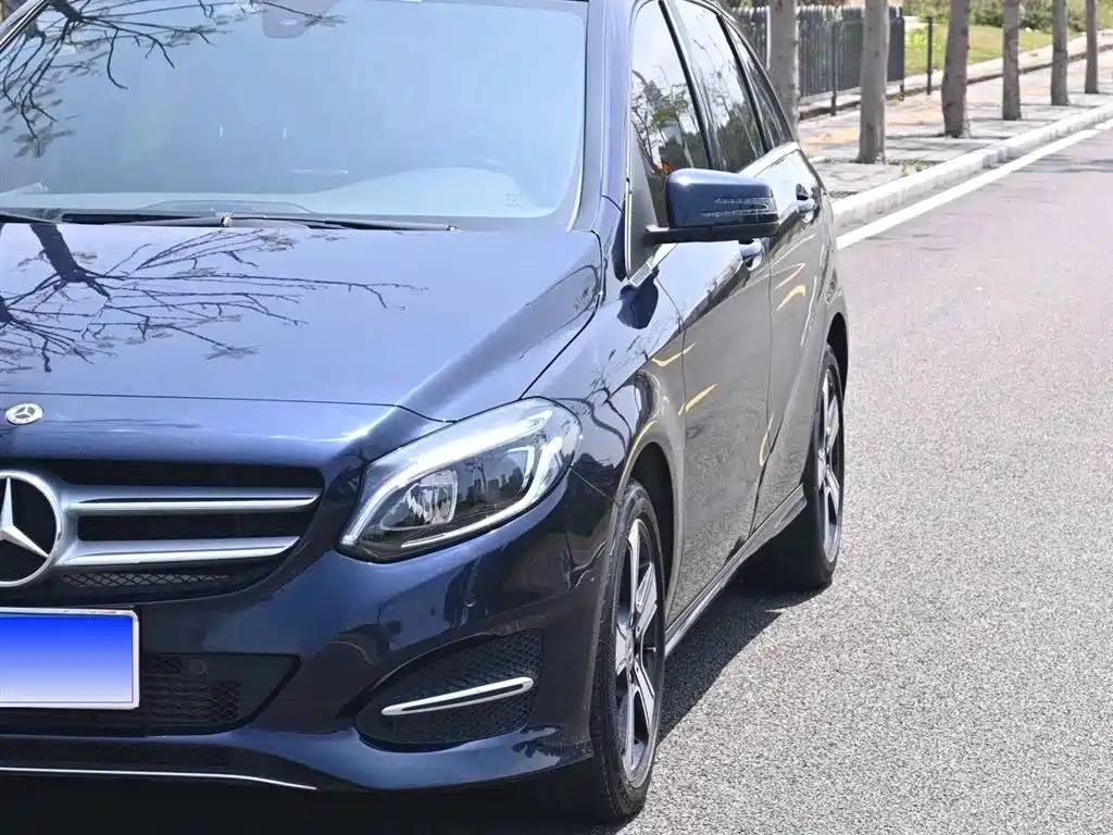 Mercedes-Benz B-Class 2018 — фото 4