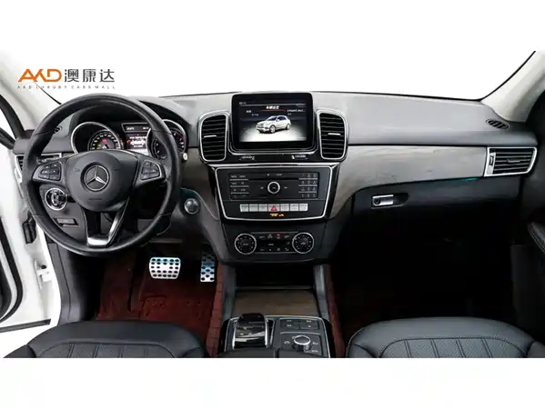 Mercedes-Benz GLE 2016