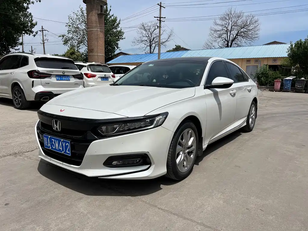 Honda Accord 2021 — фото 1