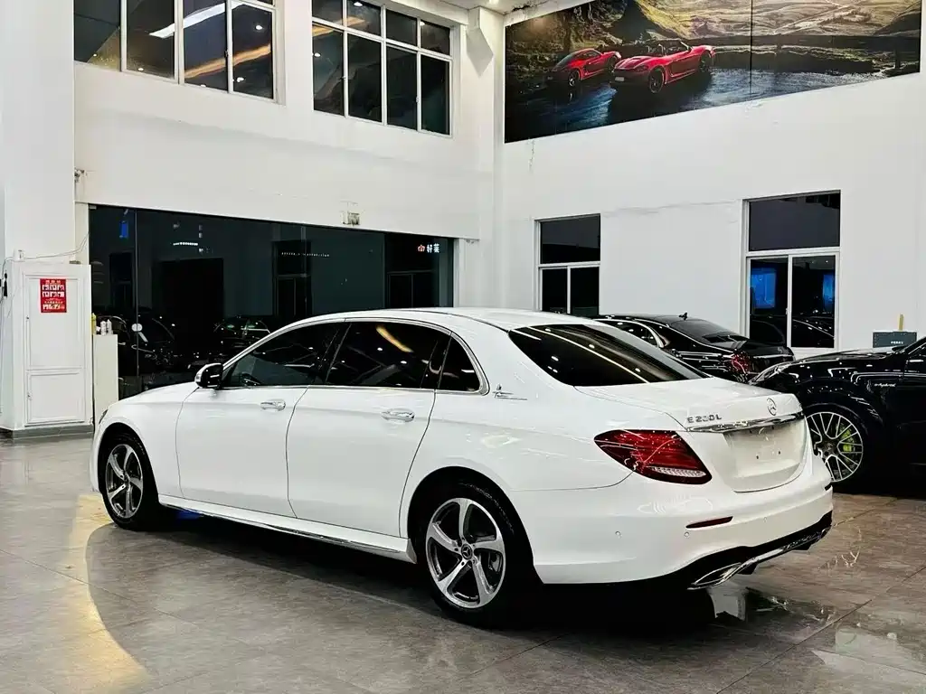 Mercedes-Benz E-Class 2018