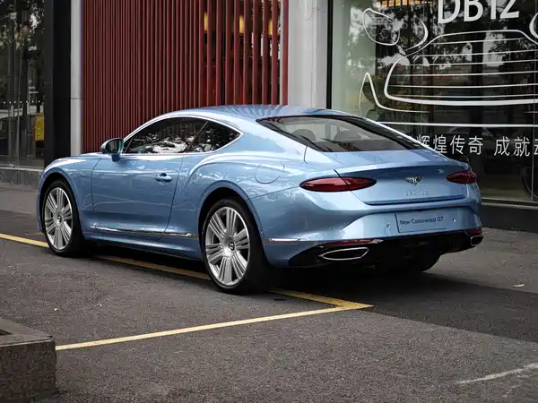 Bentley Continental 2024