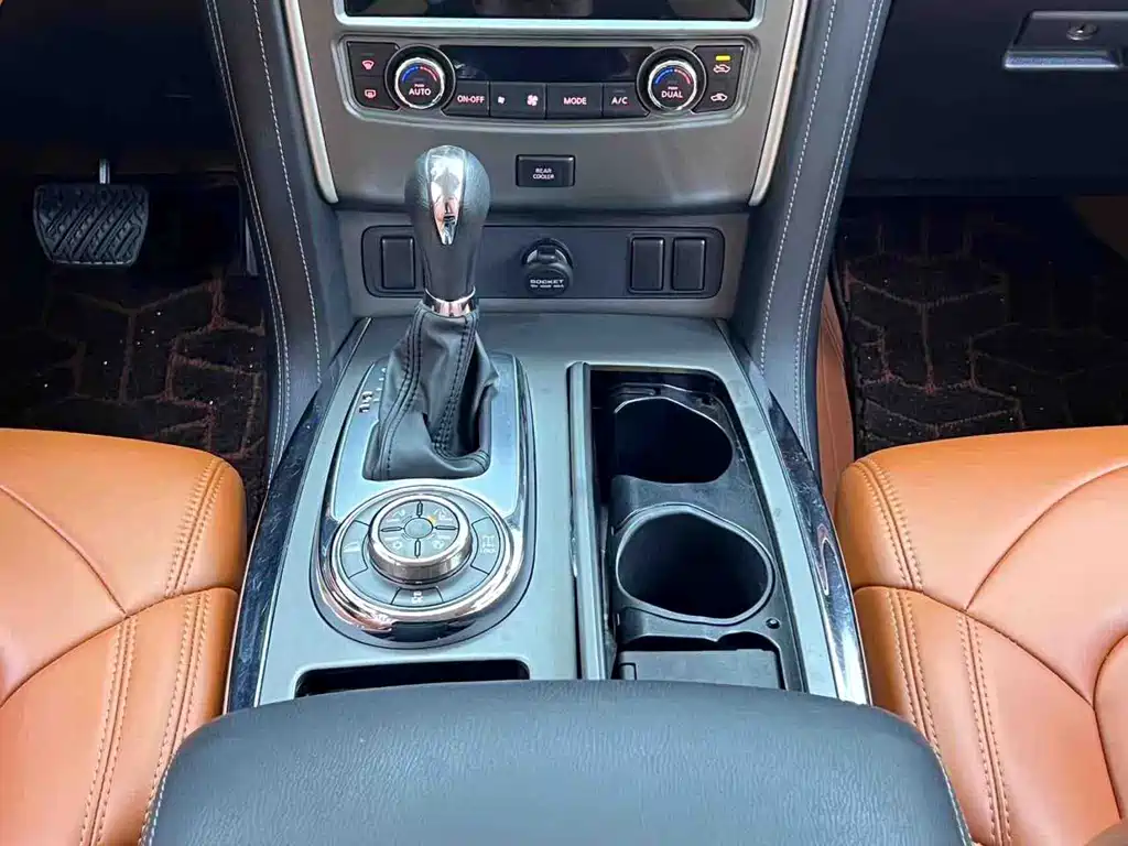 Nissan Patrol 2019 — фото 19