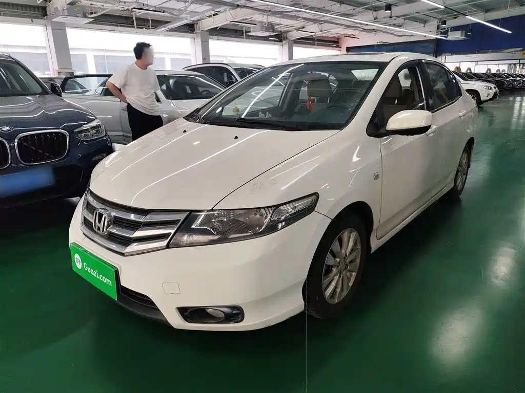 Honda City Classic 2015 — фото 2