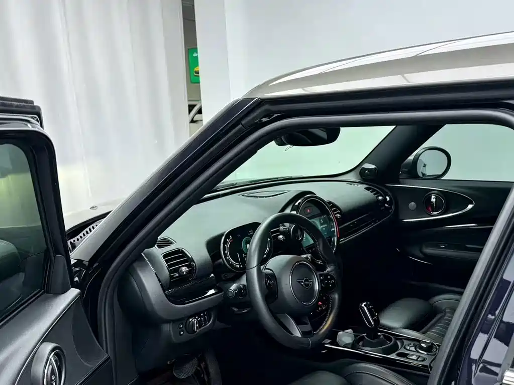 MINI Clubman 2023