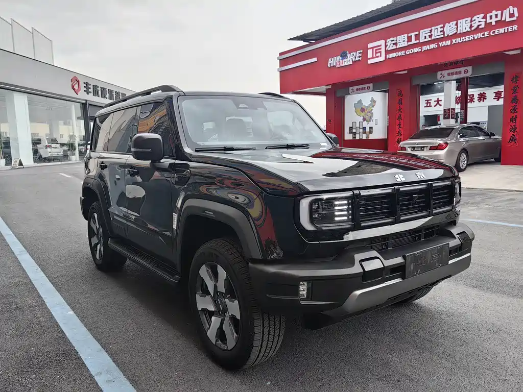 Beijing Off-Road BJ40 EREV 2025 — фото 2