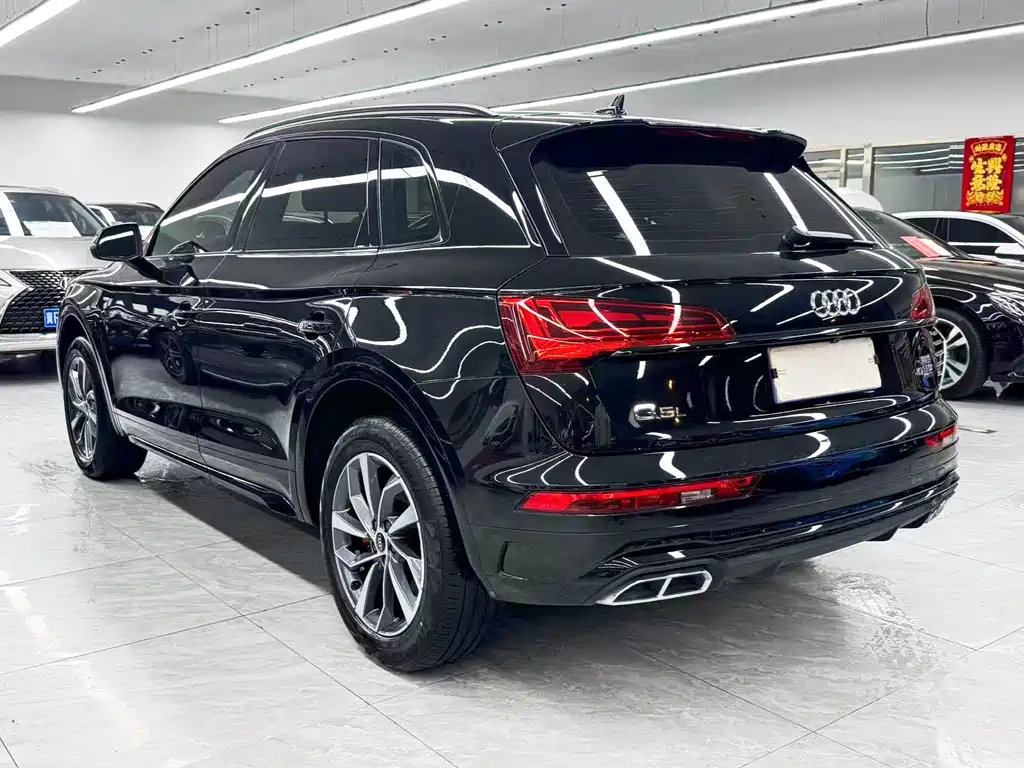 Audi Q5L 2024 — фото 4
