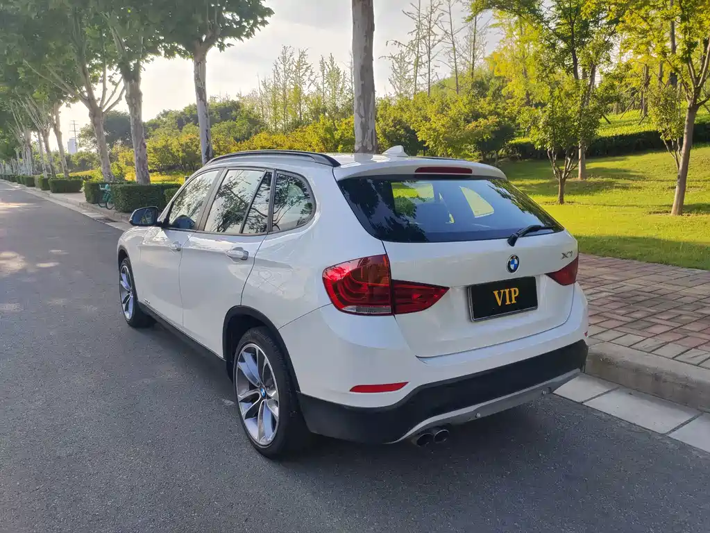 BMW X1 2016 — фото 10