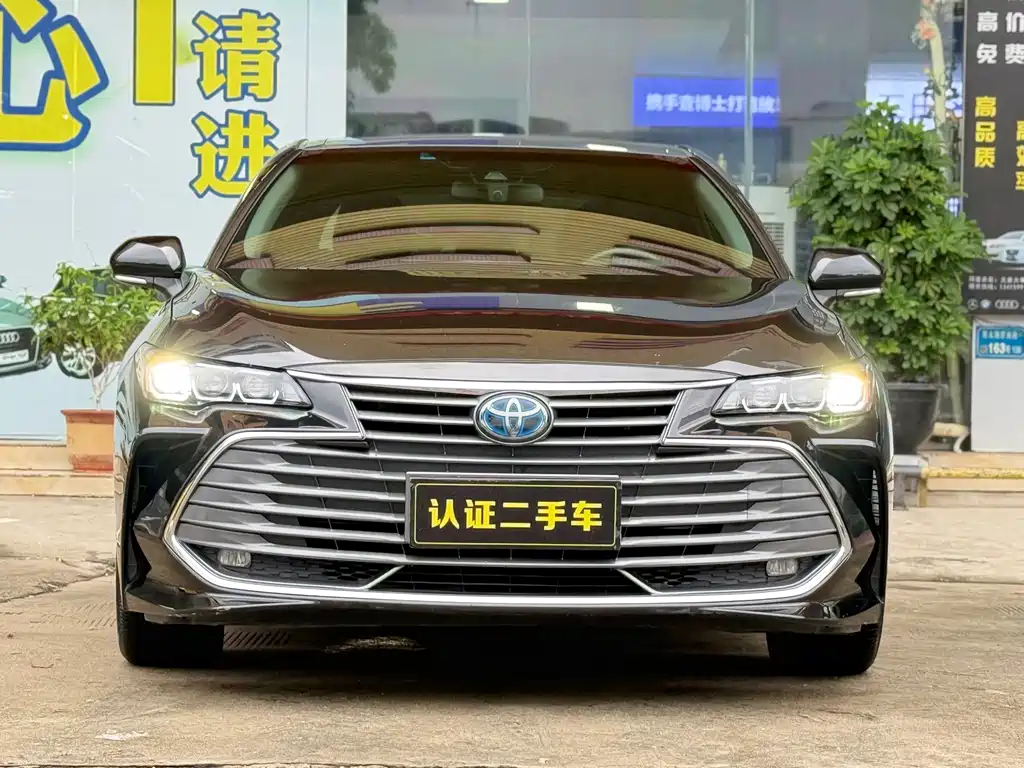 Toyota Avalon 2020 — фото 2