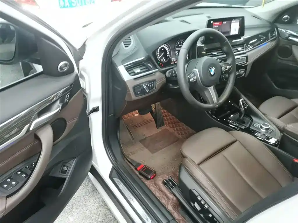 BMW X1 2020 — фото 16