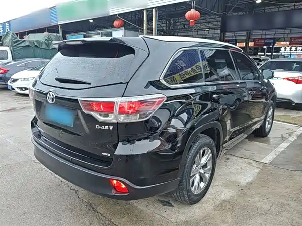 Toyota Highlander 2016