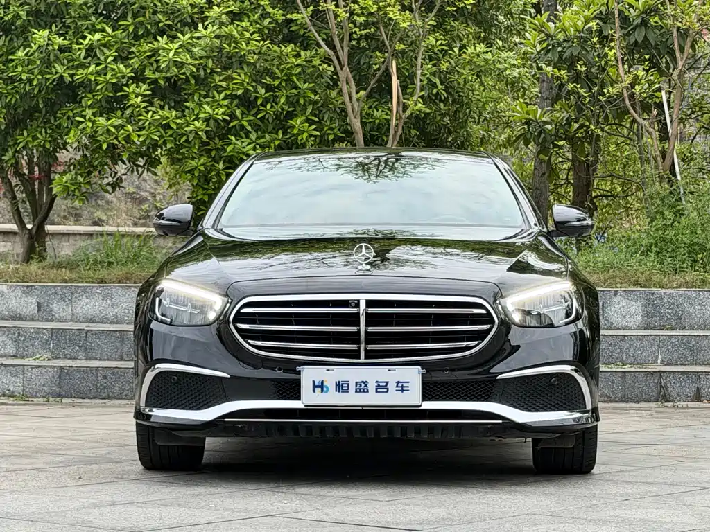 Mercedes-Benz E-Class 2023 — фото 2