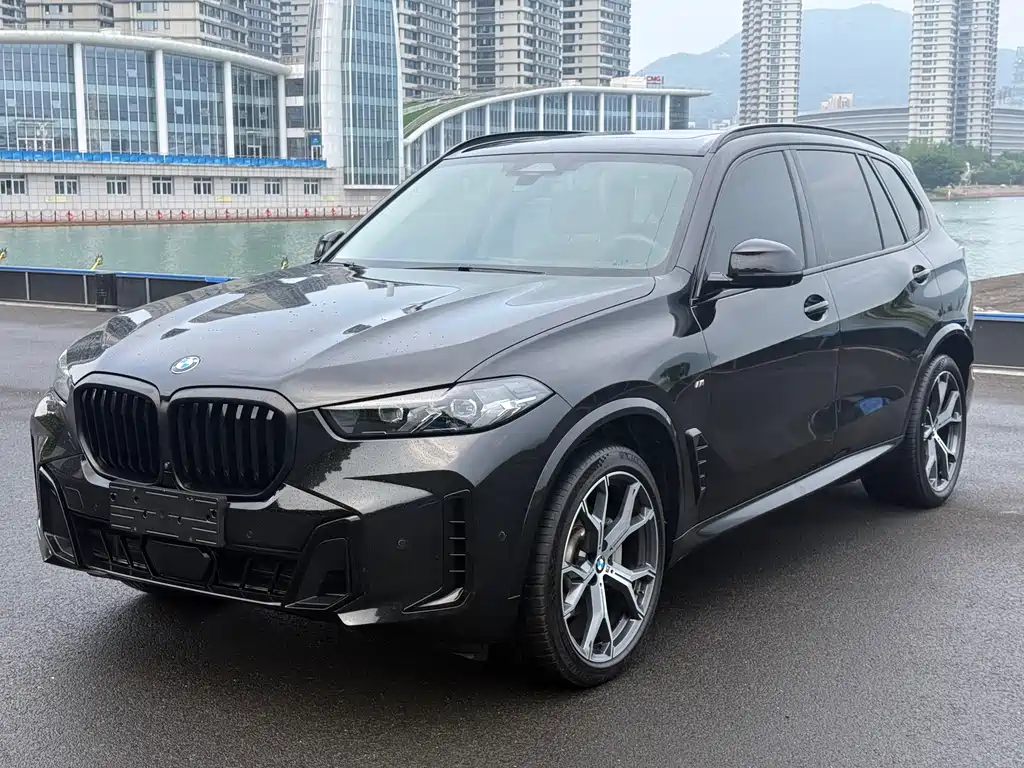 BMW X5 2024 — фото 1