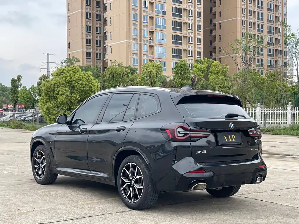 BMW X3 2022 — фото 9