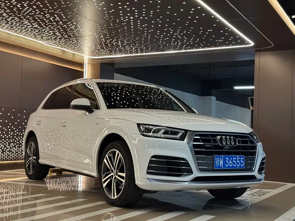 Audi Q5L 2020 — фото 3