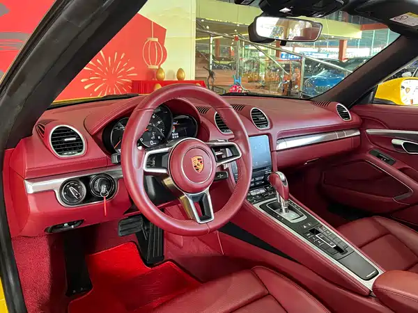 Porsche 718 2018