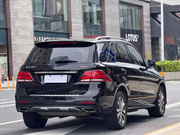 Mercedes-Benz GLE 2017