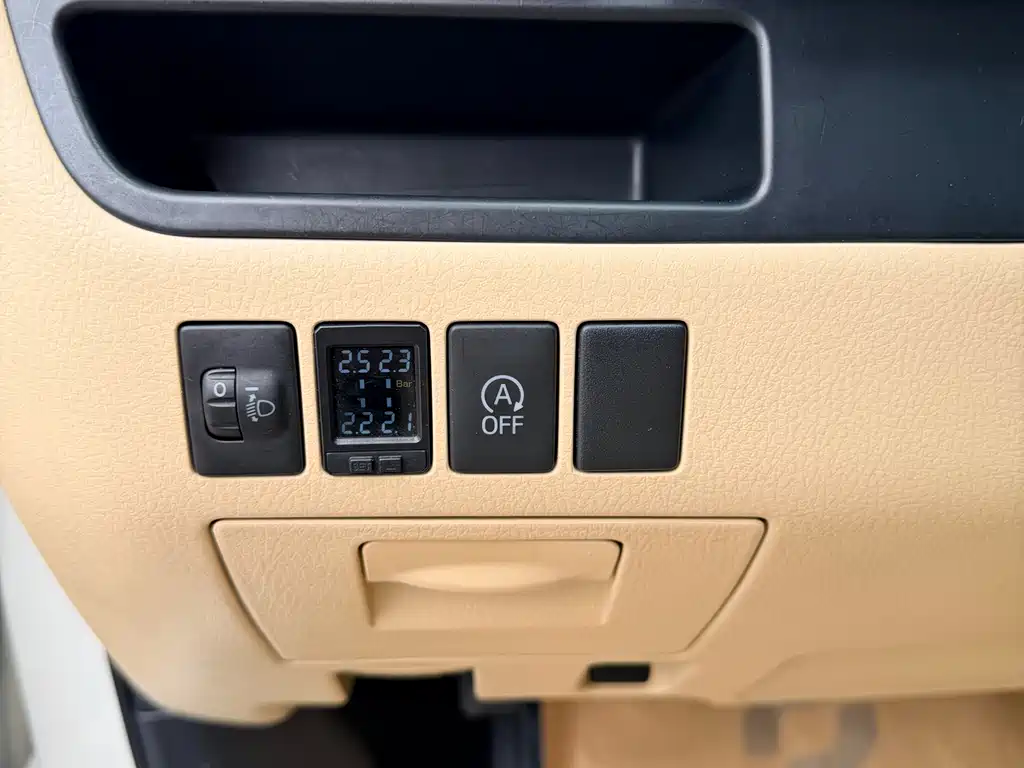 Toyota Highlander 2016 — фото 9
