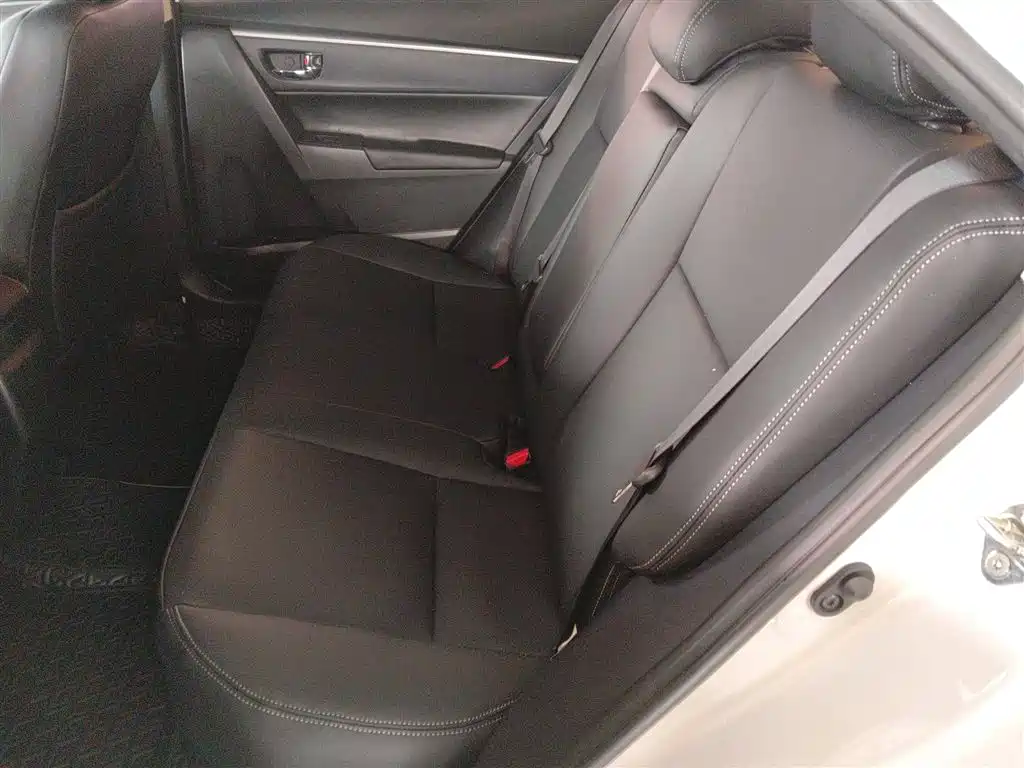 Toyota Levin 2018 — фото 17