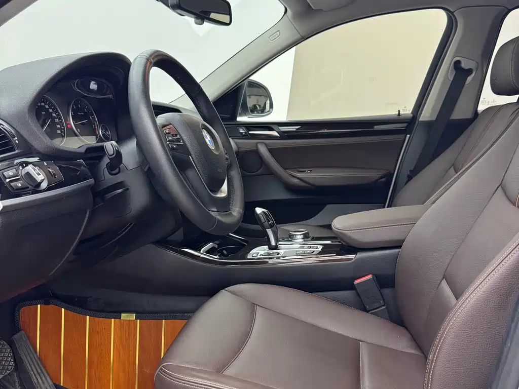 BMW X4 2015 — фото 9