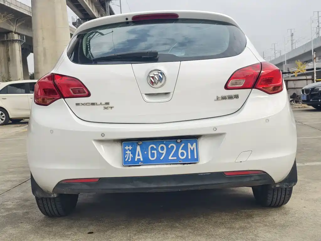 Buick Excelle 2014 — фото 15