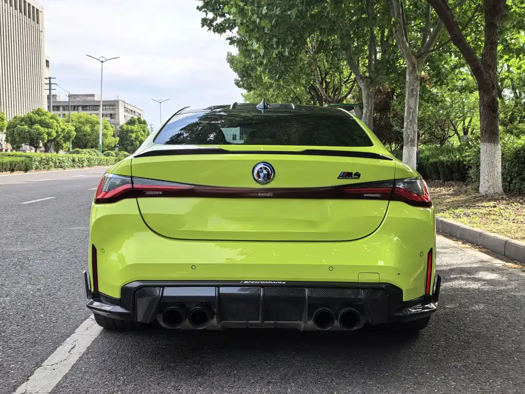 BMW M4 2023 — фото 6