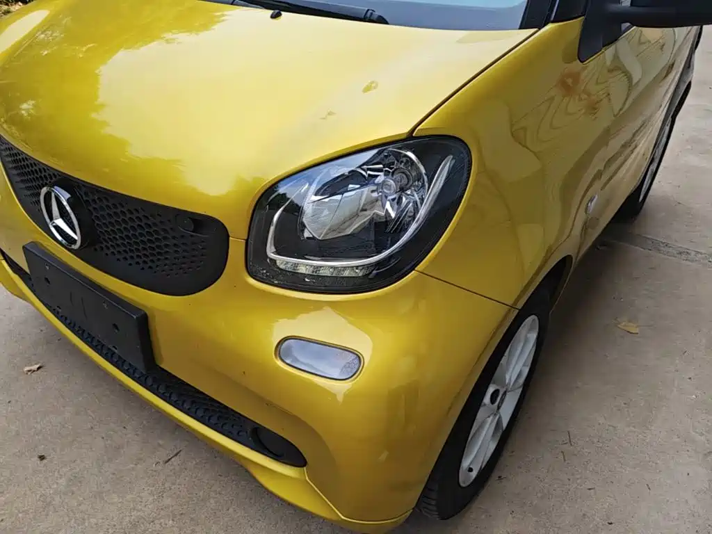 smart Fortwo 2017 — фото 24