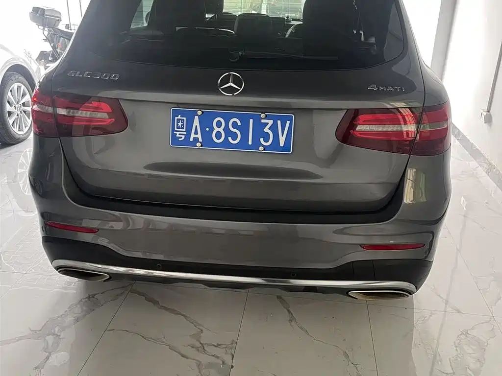 Mercedes-Benz GLC 2017 — фото 8