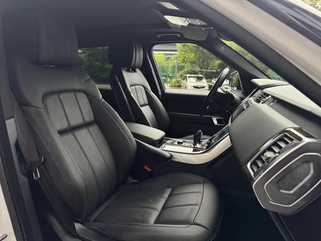 Land Rover Sport PHEV 2019 — фото 20