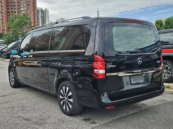 Mercedes-Benz Vito 2023