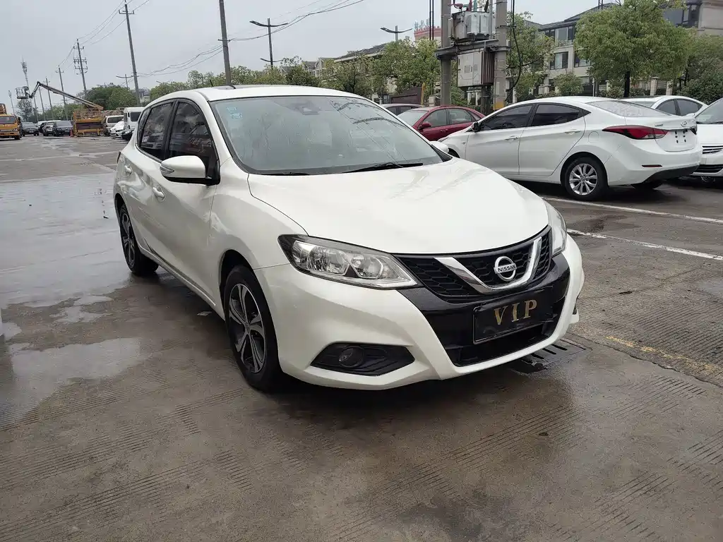 Nissan Tiida 2018